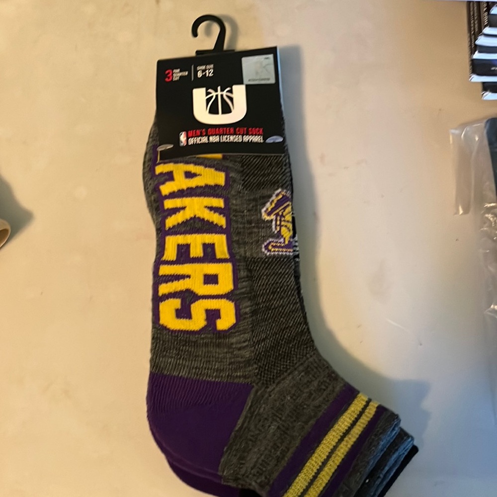 Lakers NBA Mens quarter Cut Socks 3 pairs New